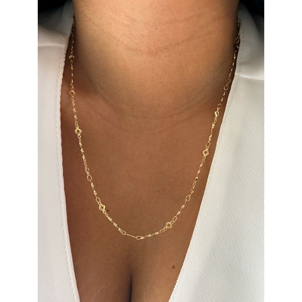 COLAR CORRENTE TORCIDA COM LOSANGO BANHADO A OURO 