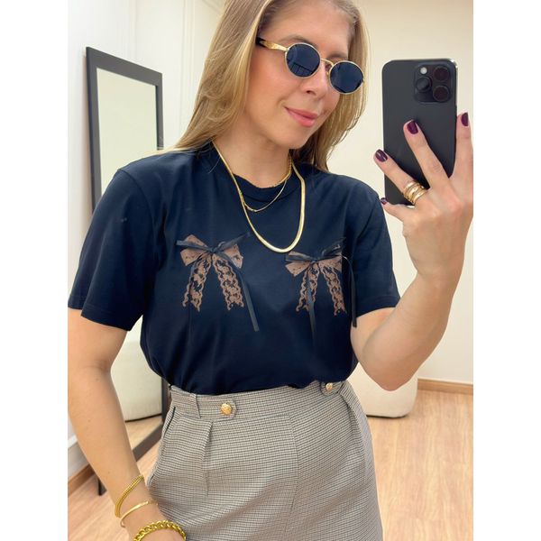 T-shirt Laço Preta