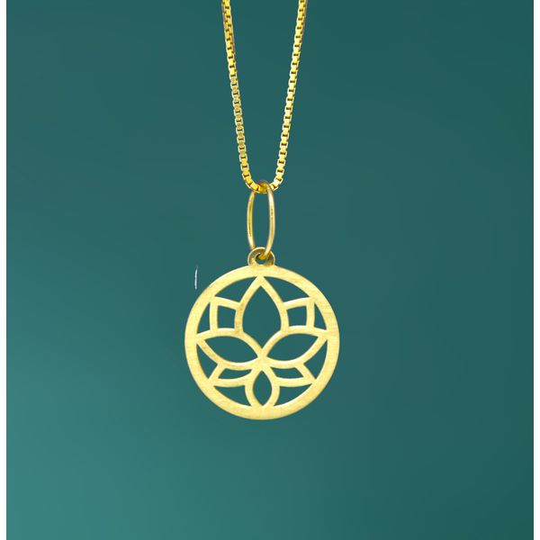Medalha flor de lótus em ouro 18k