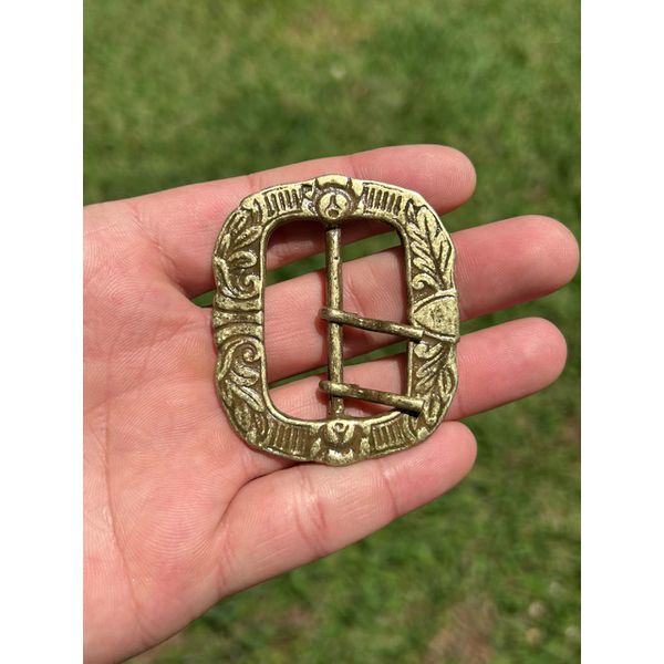 FIVELA COMETA ESCUDO ZAMAC AMARELA