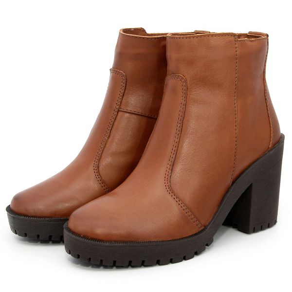 Bota Feminina em Couro Salto M dio Caramelo Arietto