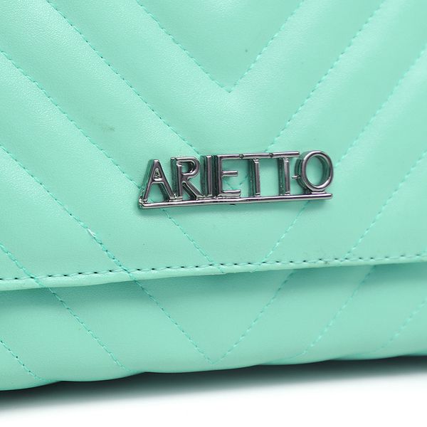Clutch verde 2025 agua