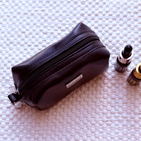 Necessaire Pettit Travel Preta dōTERRA Para 10 Frascos De 5ml