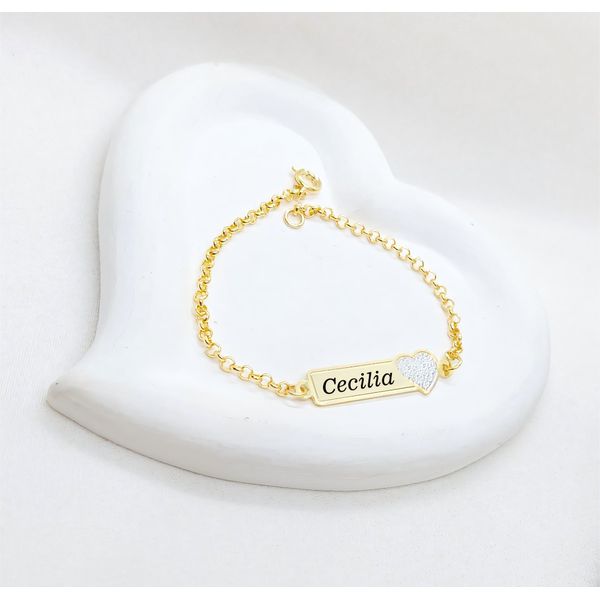Pulseira Personalizada Infantil Banhada a Ouro Com Detalhe De Coração No Ródio Branco 