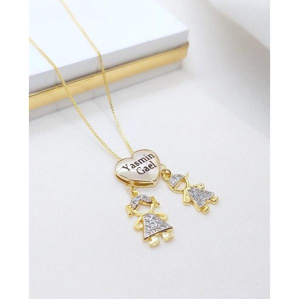 Colar Coração Personalizado Banhado a Ouro Com Dois Pingentes De Filhos