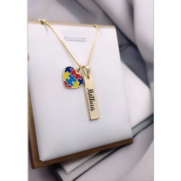 Colar Uma Plaquinha Personalizada e Coração Quebra Cabeça Autismo