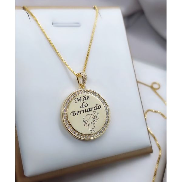 Colar Redondo Personalizado e Aro Com Pedras Banhado a Ouro e Desenho De Filho (a)