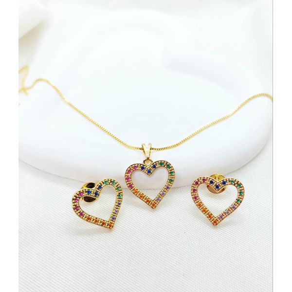 Conjunto Coração Brinco e Colar Banhado a Ouro Com Zircônias Coloridas
