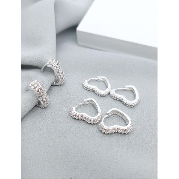 Kit 3 Argolas Cravejadas Zirconias Banhada a Prata 