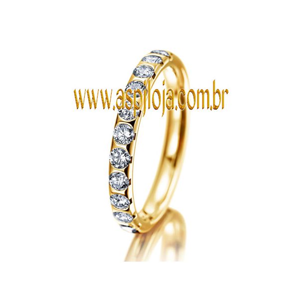 Aliança Diamantada Agregada de Casamento ou Noivado em ouro amarelo 18K largura 2,80mm