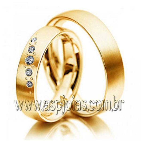 Aliança de casamento ou noivado série Fantásticas em ouro largura 5,0 mm