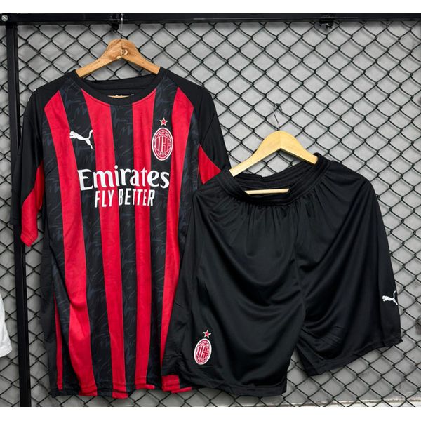 Conjunto Milan 25/26 Home Fan Lisa 