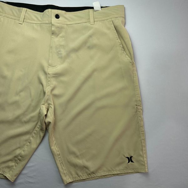 Bermuda Walker hurley bege simbolo 