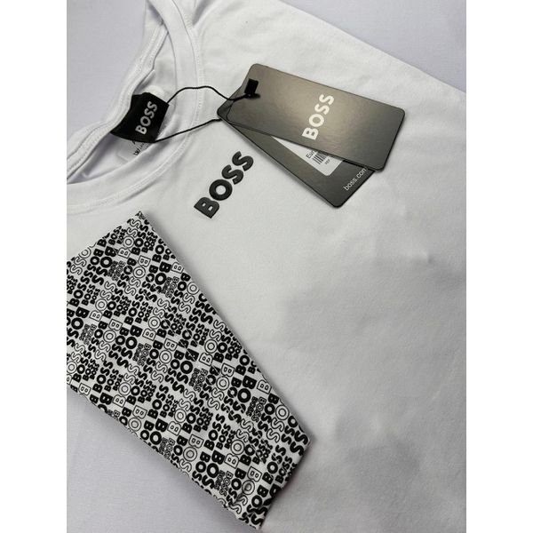 Camisa Peruana Boss Branca Estampa Boss No Meio