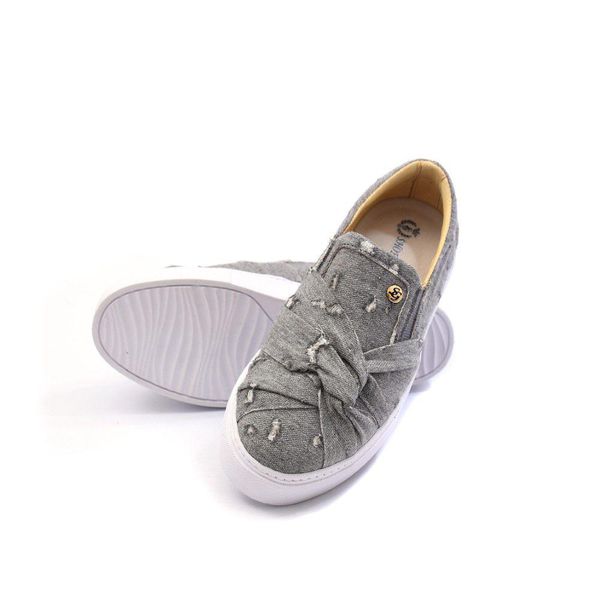 Tenis slip store on feminino jeans