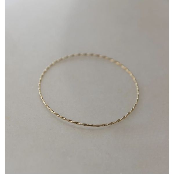 Bracelete Fino Torcido Ouro