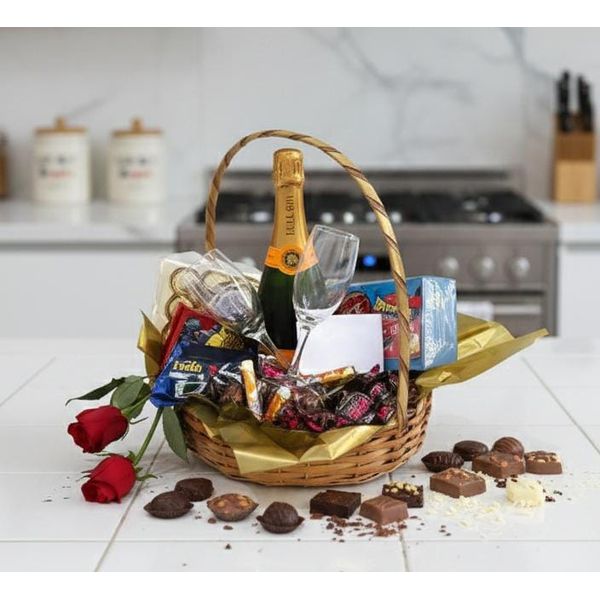 Cesta com Champanhe, Chocolates 