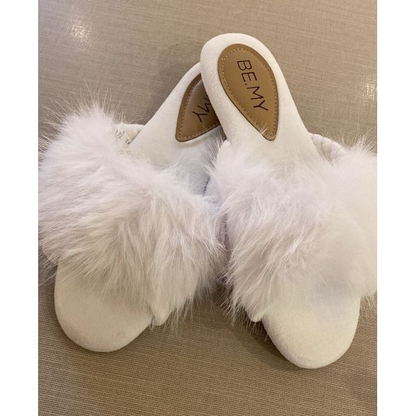 Pantufa Fluffy | Branca