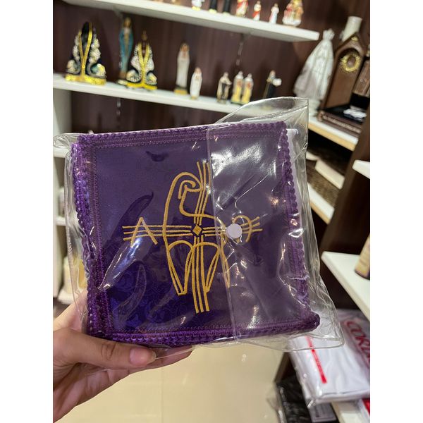 CONJUNTO ALFAIA CORDEIRO ALFA ÔMEGA ROXO