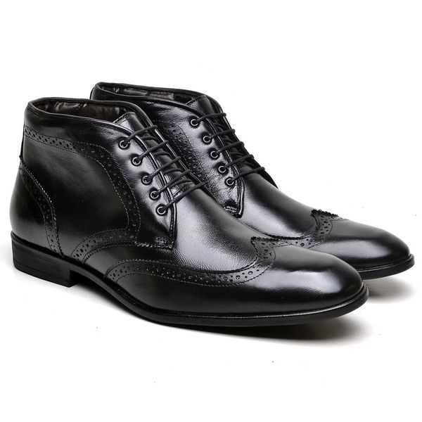 Bota Masculina de Couro Preto Luck 