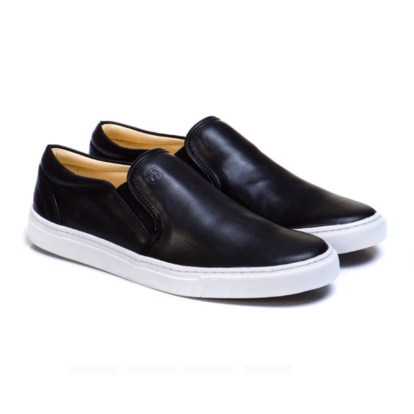 Sapat nis Slip On Liso Couro Preto Forro de Couro Berlutini