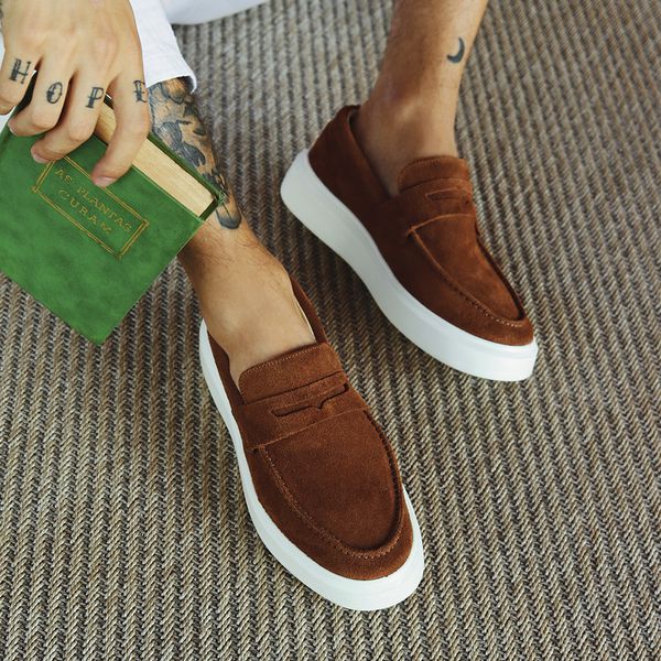 Sapato Mocassim Loafer Master Camurça Marrom Terra Berlutini Shoes