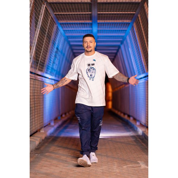 Camiseta Betta13 Astronauta Branca