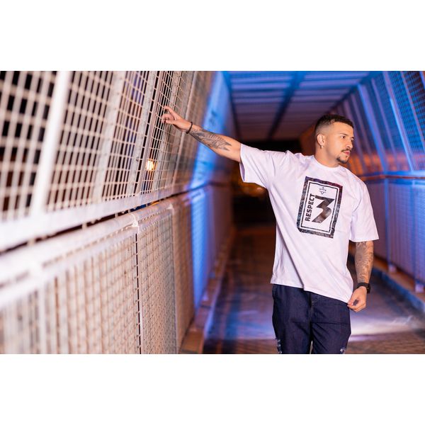 Camiseta Betta13 Respect 3 Branca
