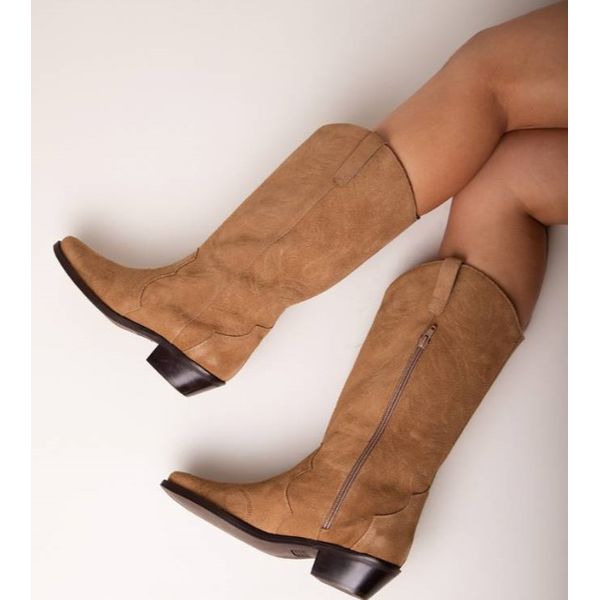 BOTA CLOE COURO CAMURÇA NEW TAUPE