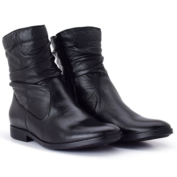 BOTA COURO AGATHA PRETO