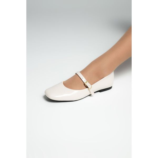 MARY JANE MARCELA OFF WHITE