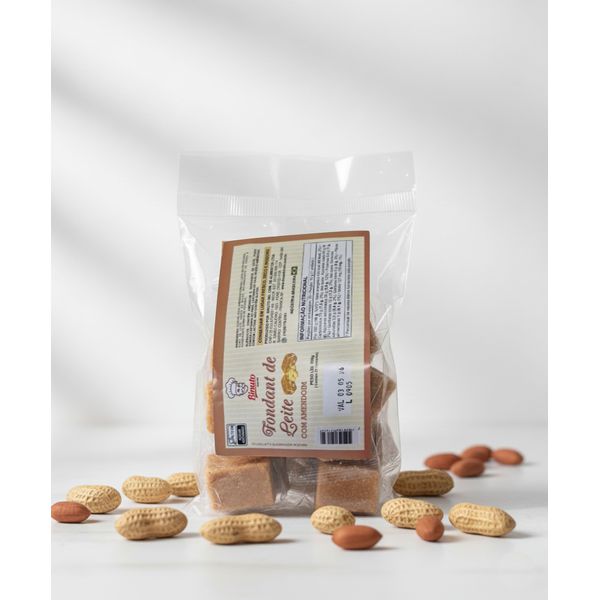 Fondant de leite com amendoim