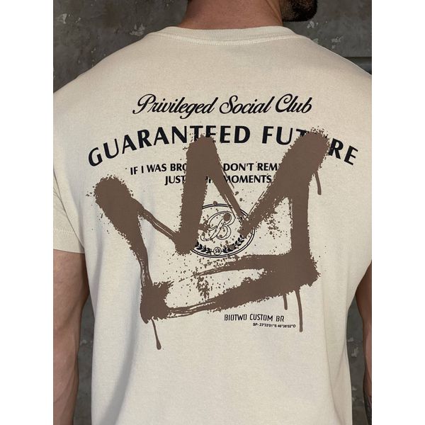 Camiseta Masculina Off-White “Privileged Social Club”