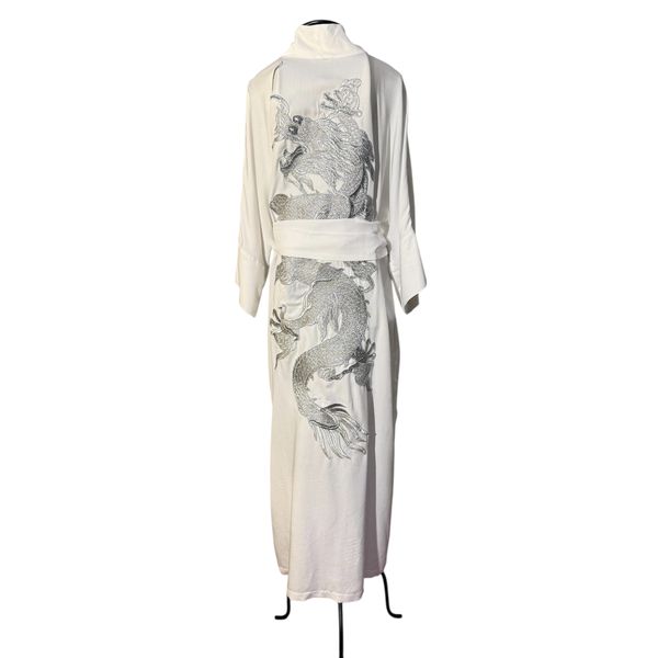 Kimono Tsuki Viscose Branco Dragão Imperial Prata