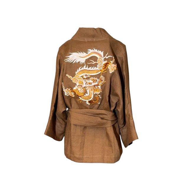 Kimono Yang Linho Capuccino Dragão Folk1 Caramelo