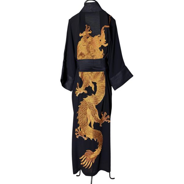 Kimono Tsuki Viscose Georgete Preto Dragão Gigante Cobre