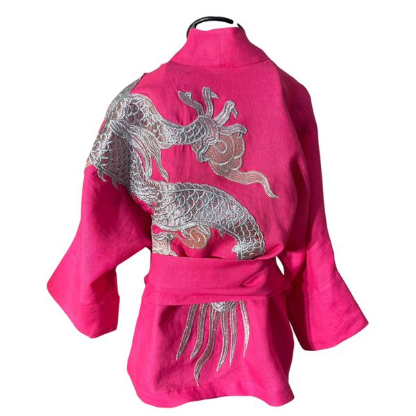 Kimono Yang Linho Pink Abraço Do Dragão Prata 