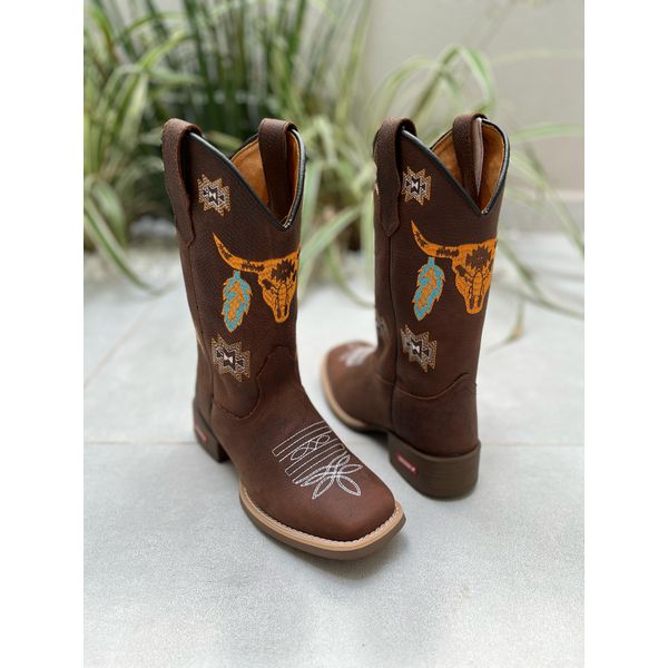 BOTA TEXANA EM COURO MARROM BORDADO TOURO LARANJA
