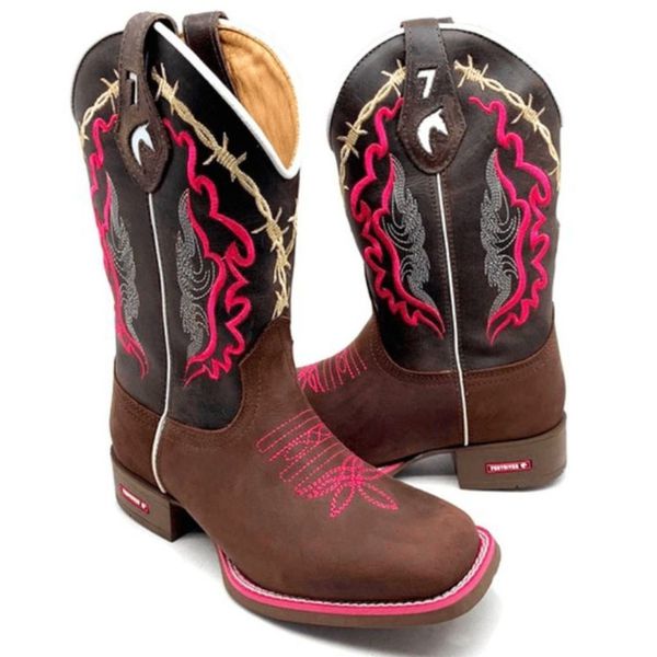 BOTA TEXANA EM COURO BORDADO ARAME ROSA