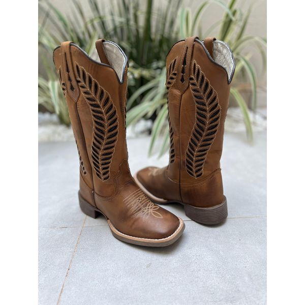 BOTA TEXANA EM COURO CARAMELO A LASER GLITTER PRETO