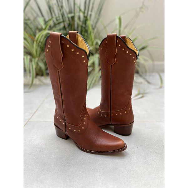 BOTA TEXANA EM COURO MARROM COM METAIS BICO FINO 