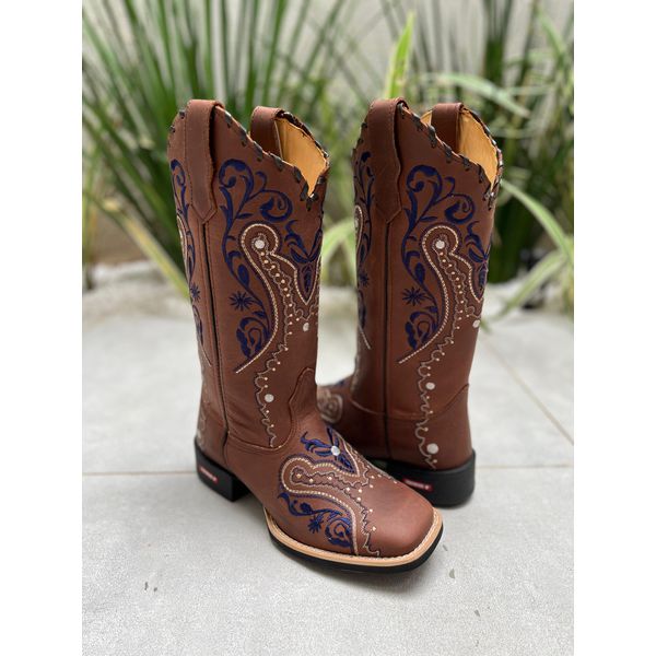 BOTA TEXANA EM COURO BORDADO TRIBAL AZUL E BRANCO COM TRICE