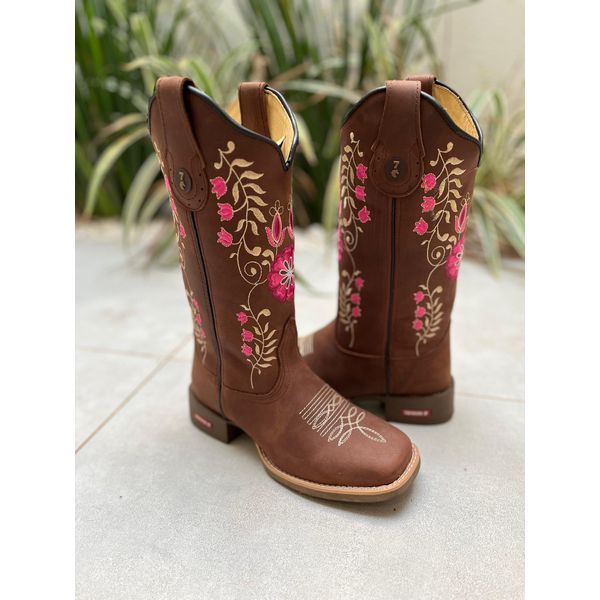 BOTA TEXANA EM COURO BORDADO FLORES ROSAS