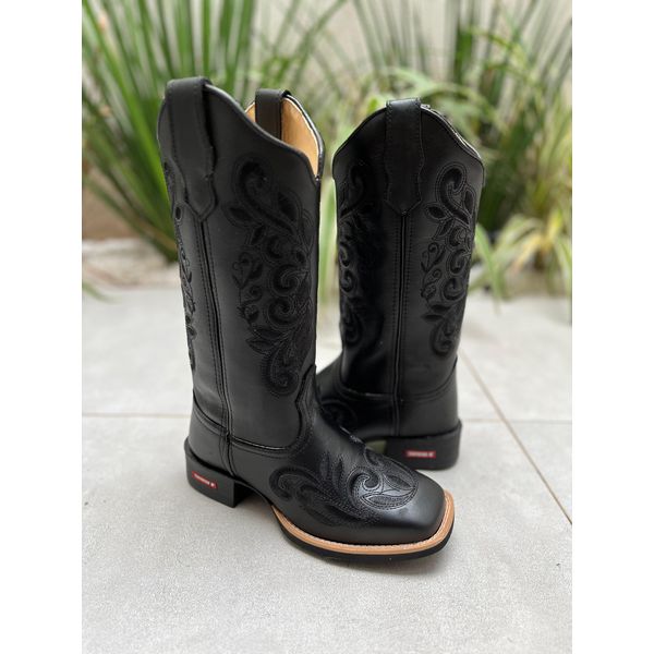 BOTA TEXANA EM COURO ALL BLACK BORDADO RAMOS 