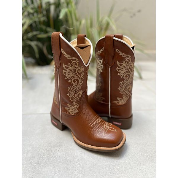 BOTA TEXANA EM COURO MARROM BORDADO RAMOS BEGE SOLADO MARROM E CANO TRADICIONAL 
