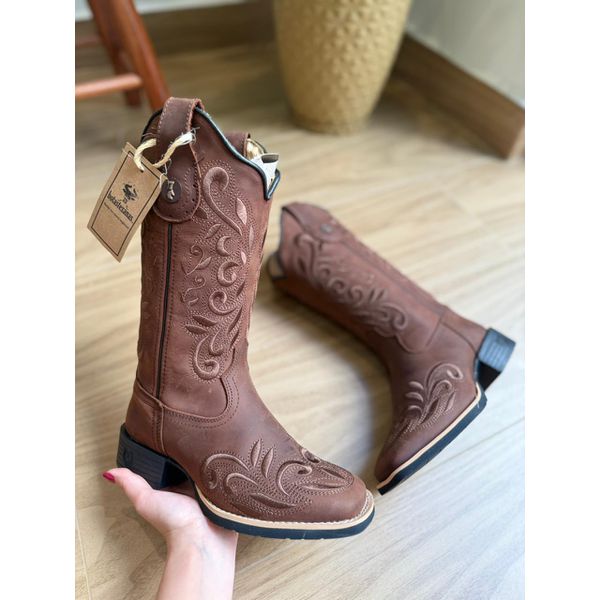BOTA TEXANA EM COURO MARROM BORDADO RAMOS MARROM