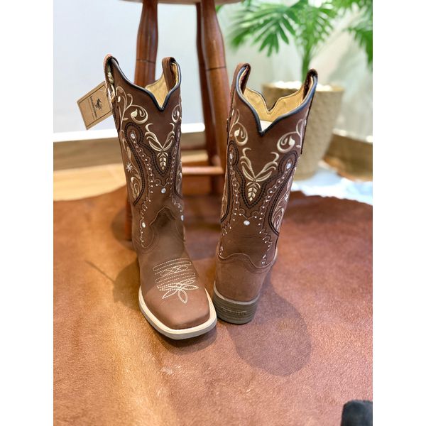 BOTA TEXANA EM COURO HORSE NESCAU BORDADO TRIBAL BEGE E PRETO