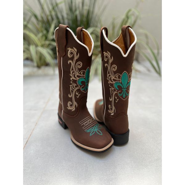 BOTA TEXANA EM COURO MARROM BORDADOS DOURADO E VERDE