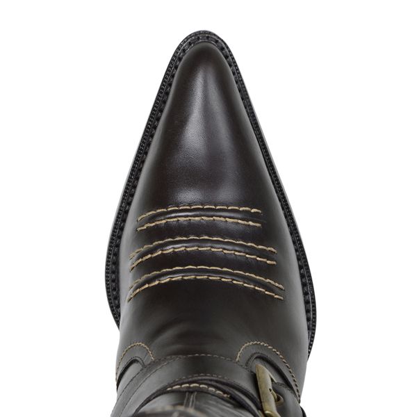 Bota de 2024 fivela
