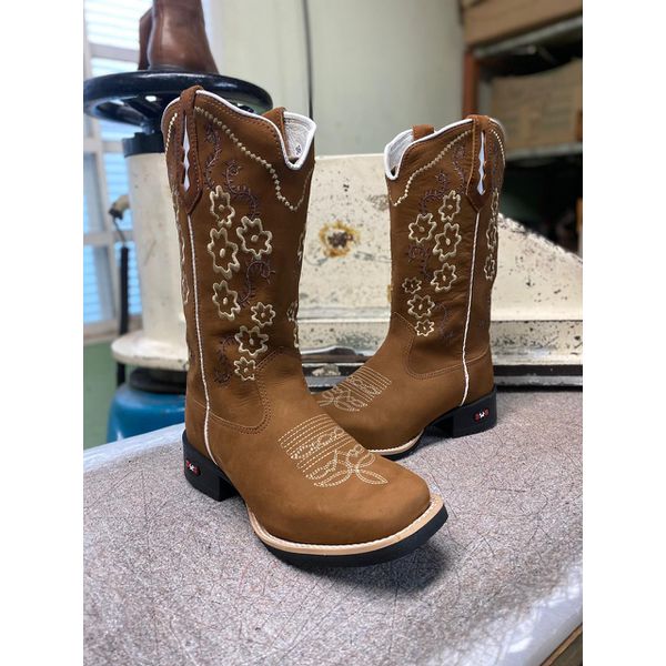 Bota Texana em Couro Floral Caramelo